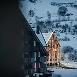 K2 Apartment